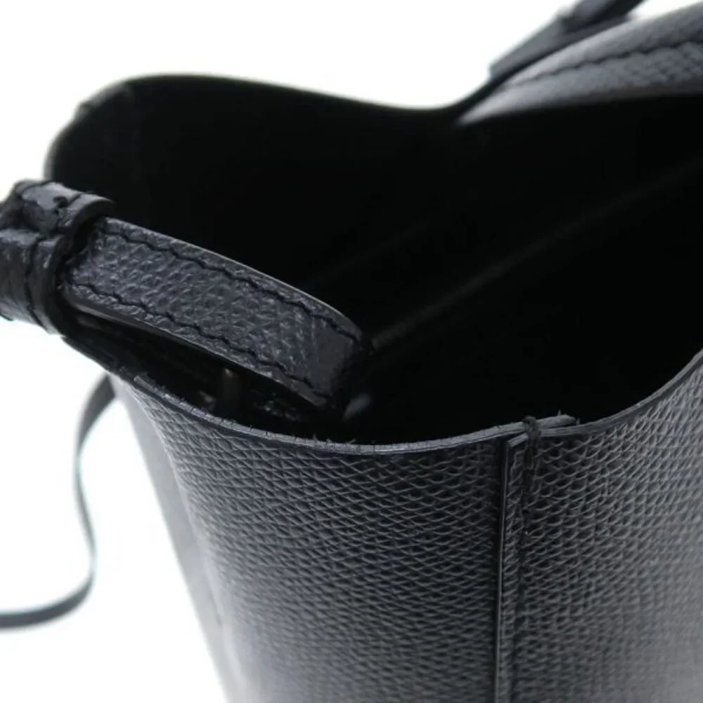 Celine Vertical Cabas Mall - Picture 8 of 9